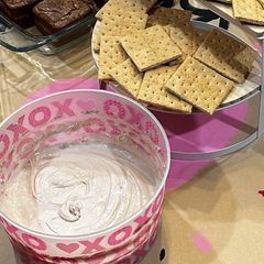 A picture of Hot Cocoa Dip.
