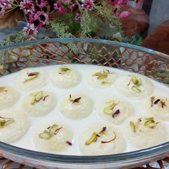 A picture of Rasmalai.