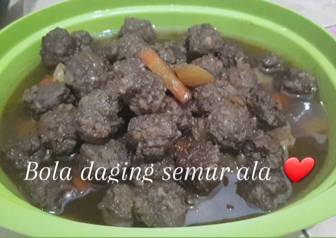 Semur bola daging