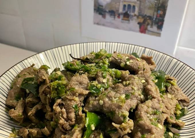Resep Slice Beef Cabai Hijau, Lezat Sekali