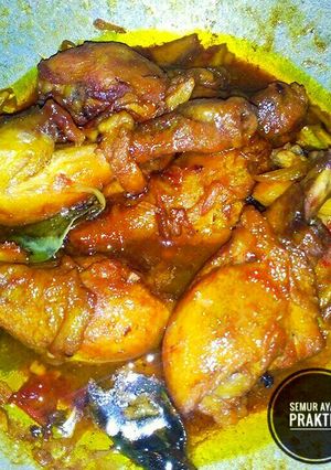 Foto resep Semur Ayam Praktis