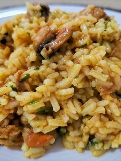 Una foto de Arroz con zamburiñas en salsa de vieira