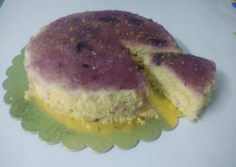Lemonade blueberry cake