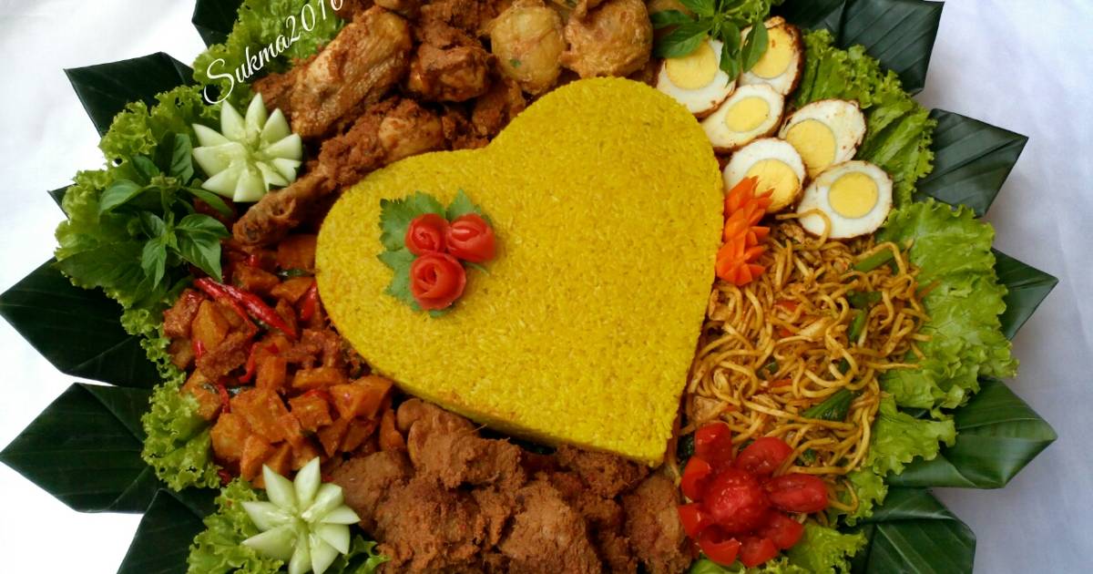 Resep Nasi  Tumpeng  Kuning  oleh Sukmawati rs Cookpad