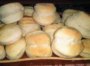 Una foto de Pan criollo o galleta de campo👩🏼‍🍳 🍞