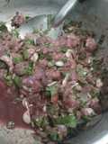 ลาบเลือดหมูแซ่บ