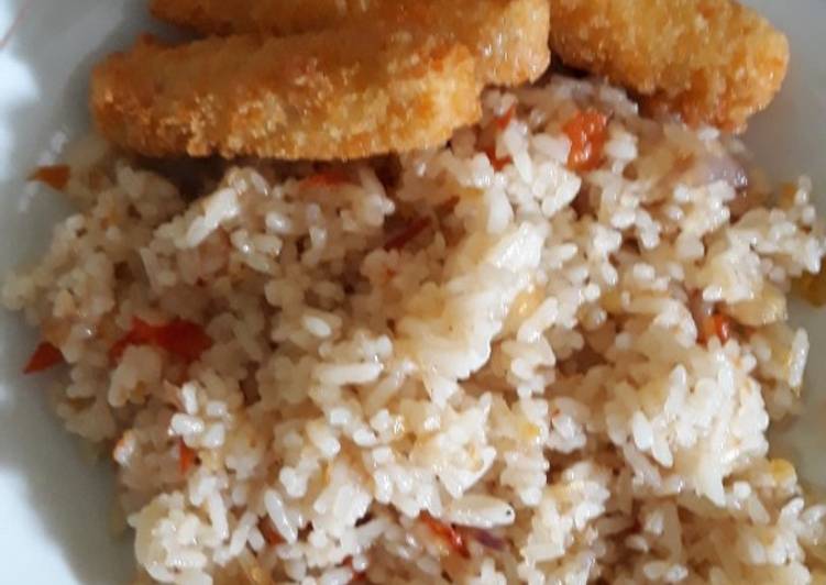 Macam macam Menyiapkan Nasi goreng bumbu uleg yang Enak