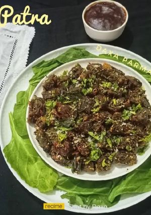A picture of Fiber Rich Palak Patra (Spinach leaves Patra).