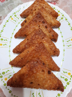 عکسی از دستور سمبوسه پیتزایی