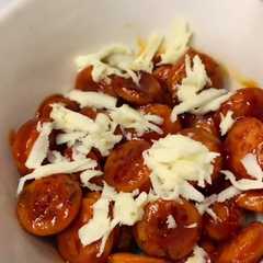 Una foto de Chorizos en salsa dulce