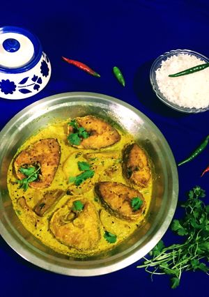A picture of Shorshe Maach / Fish in Mustard Gravy.