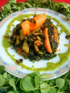 A picture of Fenugreek met carrot &potatoes.