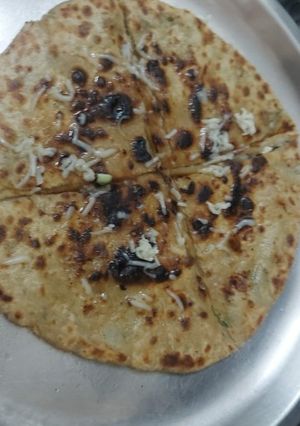 A picture of Cheese paratha.