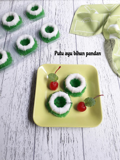 Foto resep Putu ayu bihun pandan