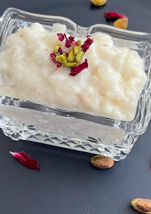 ખીર (Kheer Recipe In Gujarati) રેસીપી મુખ્ય ફોટો