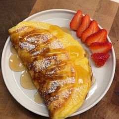 A picture of Mochi french toast.