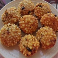 A picture of Sabudana tikki.