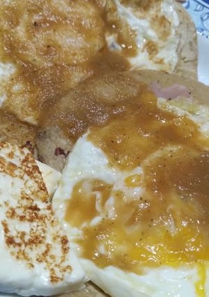 Una foto de Huevito estrellado delicioso 😋