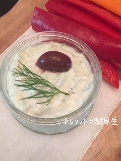 希臘優格沾醬 Tzatziki Sauce 的食譜成品照片