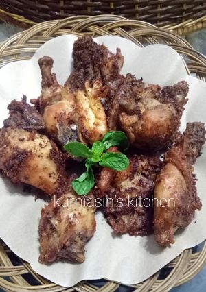 Foto resep Ayam Goreng Kemiri