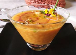 Foto principal de Gazpacho de manga con Granada