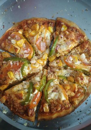 चीज़ पिज़्ज़ा (cheese pizza recipe in hindi) रेसिपी मुख्य फोटो