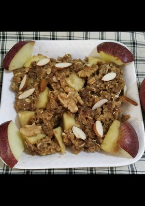 A picture of Apple Cobbler Oatmeal.