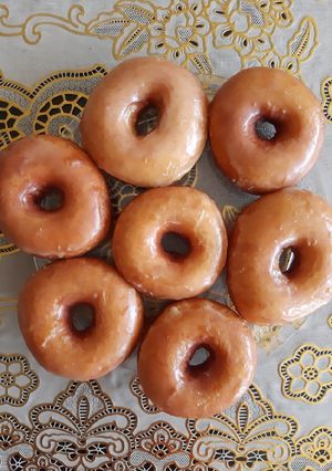 A picture of Donuts.