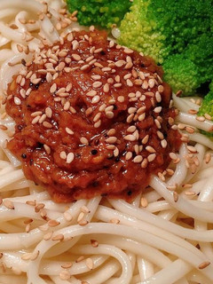 10分鐘搞定!超簡單花生醬乾拌麵! 的食譜成品照片