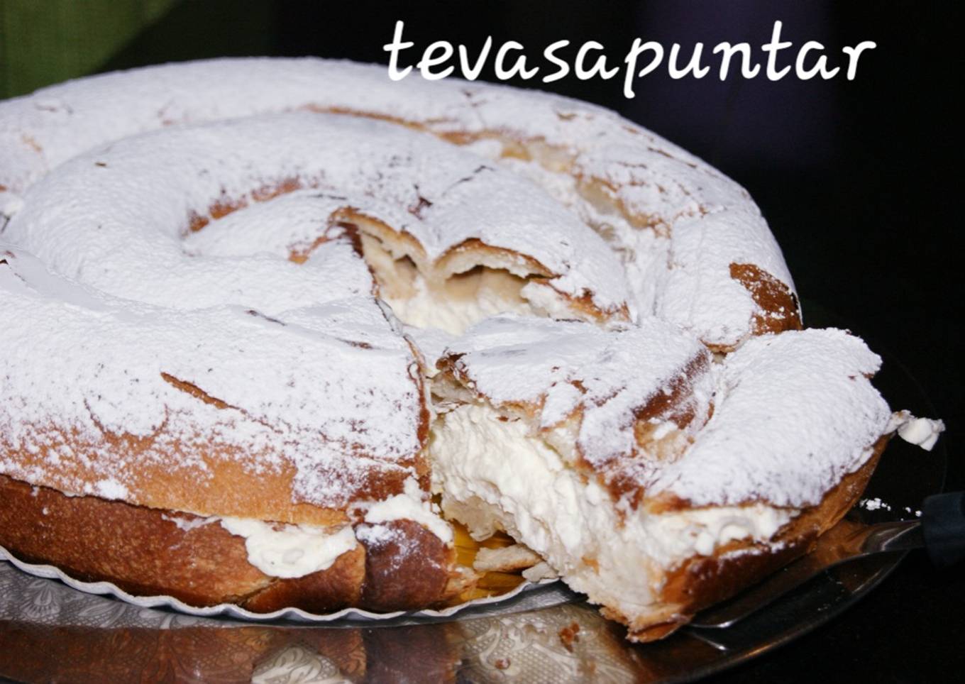 Ensaimada rellena