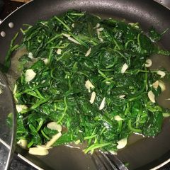 Garlic Sautéed Spinach Carrabbas Style!!!..😋 A picture of Garlic Sautéed Spinach Carrabbas Style!!!..😋.