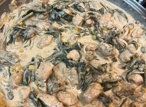 Una foto de Chiles en rajas con crema