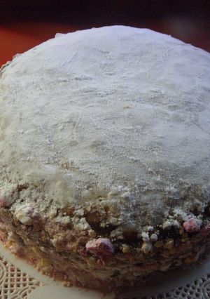 Una foto de Bizcochuelo relleno con crema de chocolate