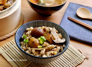 栗子野菇雞肉穀米炊飯 的食譜成品照片