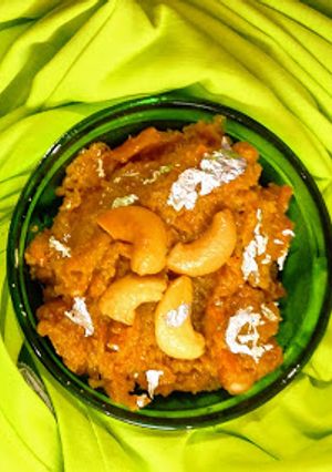 A picture of Gajar ka Halwa/carrot Halwa.