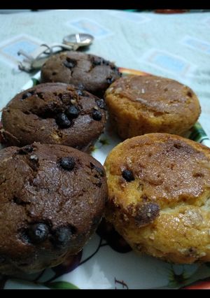 A picture of Curd cupcakes.