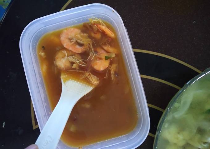 Cara Gampang Menyiapkan Udang masak kuah yang Sempurna