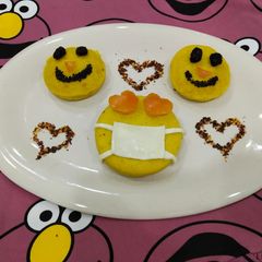 A picture of Mini Dhokla khaman Cakes.