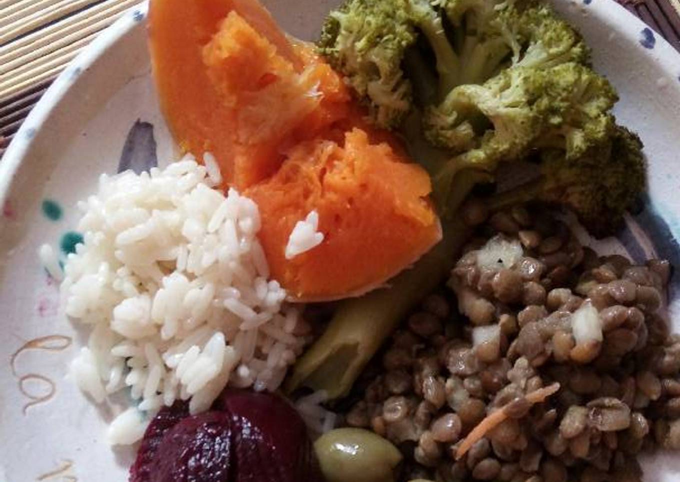 Ensalada variada, todo lo necesario para equilibrio alimenticio