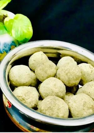 A picture of Whole Black gram Laddu / Whole Black Urad Dal Laddu.