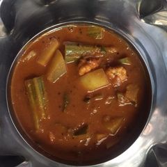 A picture of Prawn currySpicy curry.