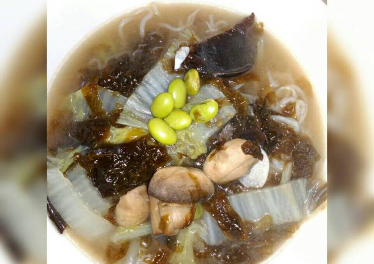 Edamame mushroom miso soup
