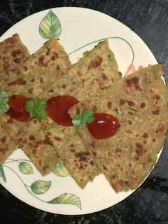 A picture of Aloo pyazz ka paratha (Different).