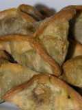 Spinach turnovers - fatayer bi sabanegh