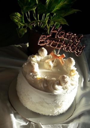 Une photo de Layer cake Raffaello
