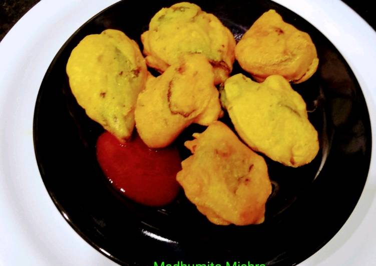 Steps to Make Any-night-of-the-week Mirchi Pakode