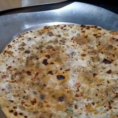 A picture of Moong paratha.