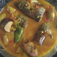 Tongkol Terung Santan Bumbu iris রেসিপির প্রধান ছবি