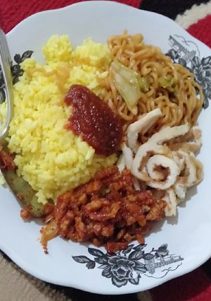 Foto resep Nasi Gemuk Kuning
