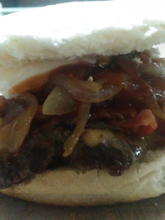 Una foto de Hamburguesa casera BBQ